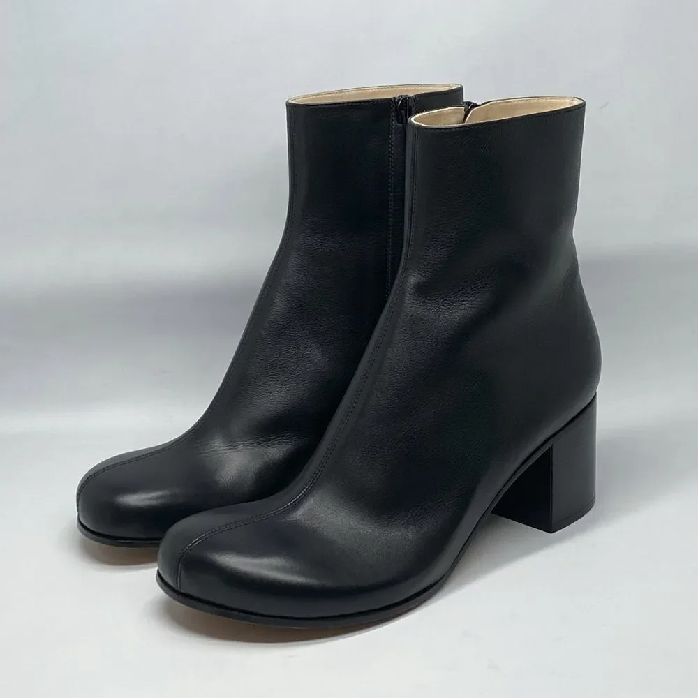 Loewe never worn